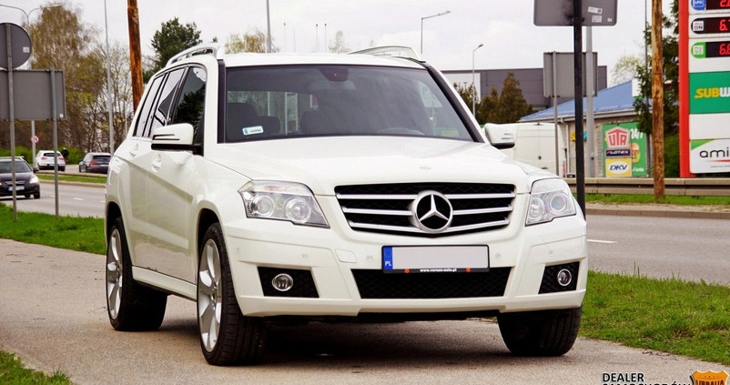 Mercedes-Benz GLK cena 55000 przebieg: 236000, rok produkcji 2011 z Gdynia małe 742